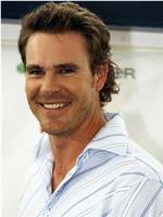 Aaron Jeffery