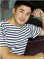 Arron Villaflor